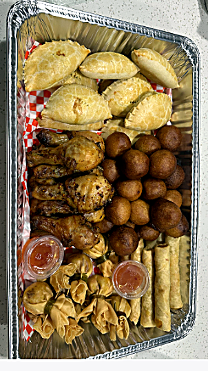 Nigerian small chops tray